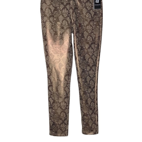 NWT $98 Guess Iridescent Sheen Coated Poison Python Print Stiletto Skinny Pant 8 - Picture 3 of 13